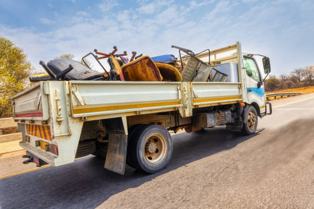 Best Commercial Junk Removal  in Chinook, MT